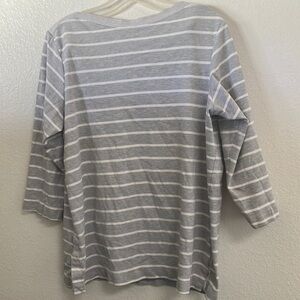 FINAL MARKDOWN Ladies Catalina tee large